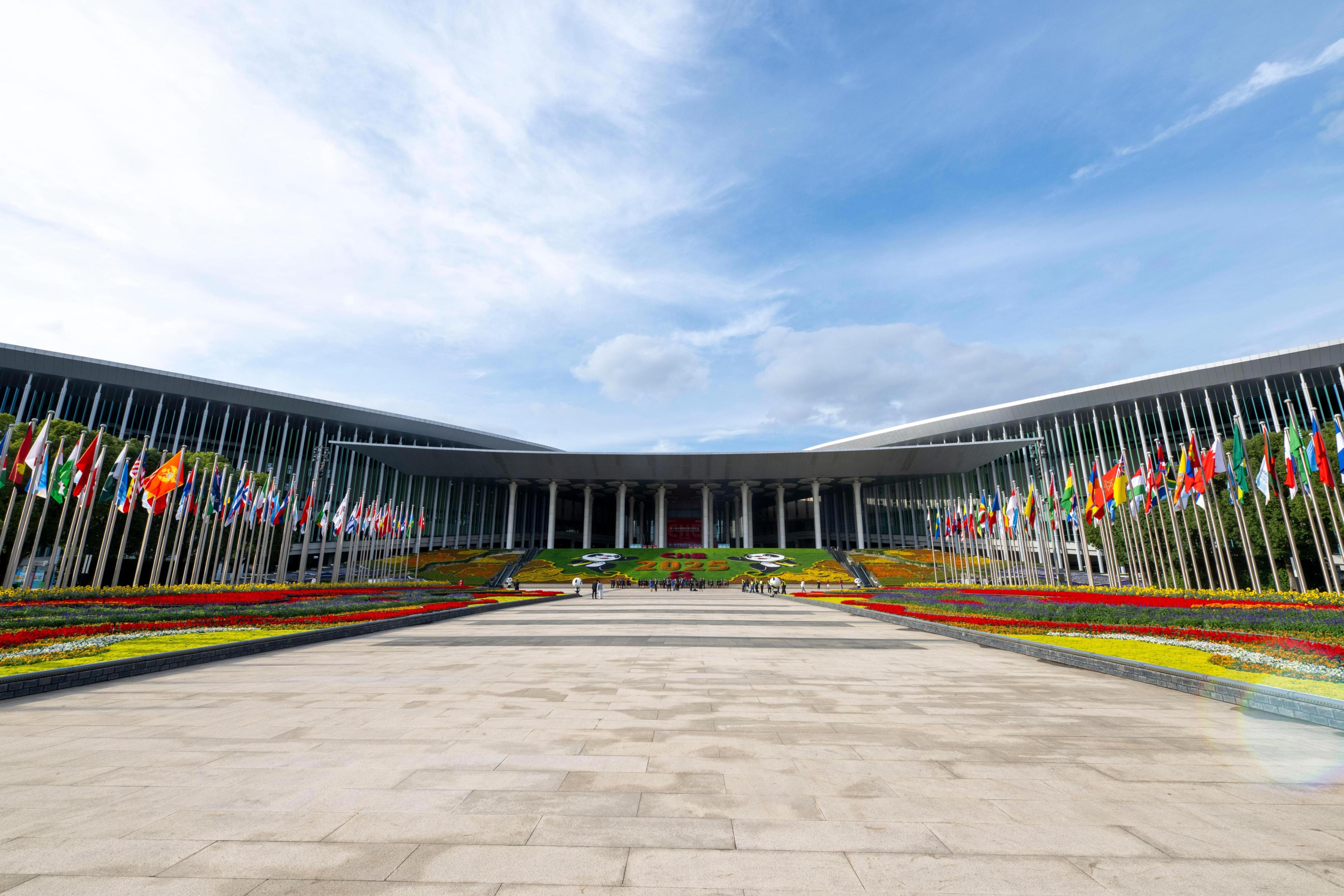 
上海眼耳鼻喉科医院黄牛代挂号电话票贩子号贩子网上预约挂号,住院检查加快,写在第八届进博会开幕之际：以开放的“确定性”彼此成就