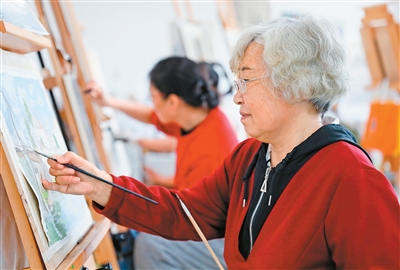 
广州医科大学附属脑科医院黄牛号贩子票贩子代网上预约代挂号电话怎样老去算体面？（健康驿站·关注健康老龄化①）