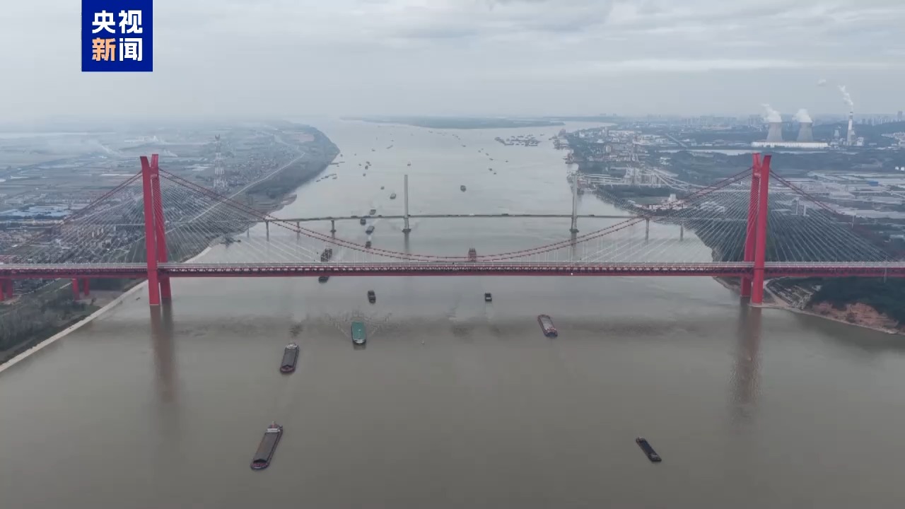 
复兴医院黄牛号贩子票贩子代网上预约代挂号电话视频丨世界首座双层斜拉-悬索协作体系大桥正式通车