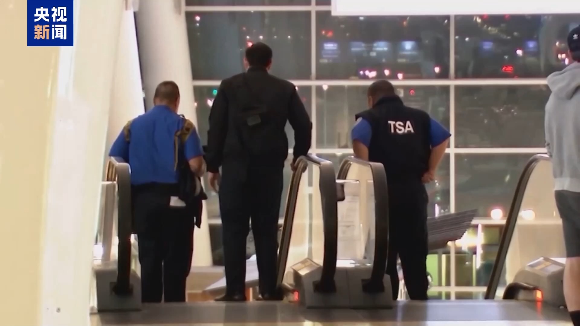 
中国中医科学院广安门医院黄牛代挂号电话票贩子号贩子网上预约挂号,住院检查加快,“停摆”持续 雇员停薪 美40座机场航班削减