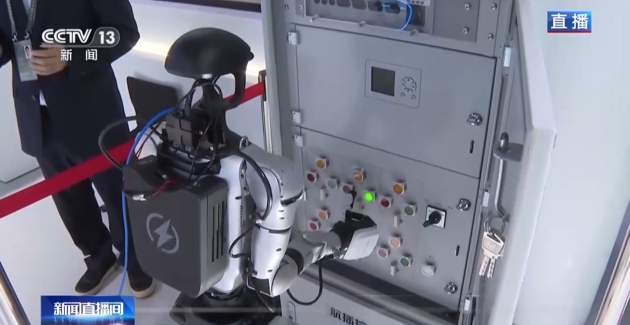 
东部战区总医院黄牛代挂号电话票贩子号贩子网上预约挂号,住院检查加快,视频丨智能眼镜成摄像装备 在乌镇感受AI新应用