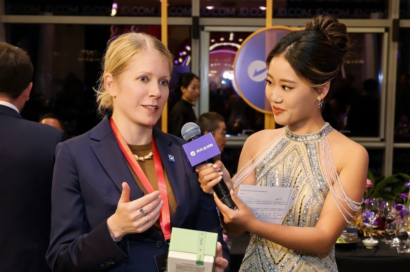 湖南中医附一医院黄牛代挂号电话票贩子号贩子网上预约挂号,住院检查加快,17国驻华使节走进京东:“秀中文”直播带货 体验中国电商速度