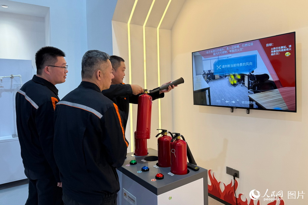 
上海瑞金医院黄牛代挂号电话票贩子号贩子网上预约挂号,住院检查加快,全民消防 平安相伴