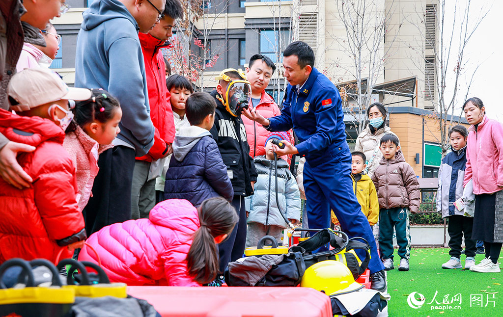 上海瑞金医院黄牛代挂号电话票贩子号贩子网上预约挂号,住院检查加快,全民消防 平安相伴