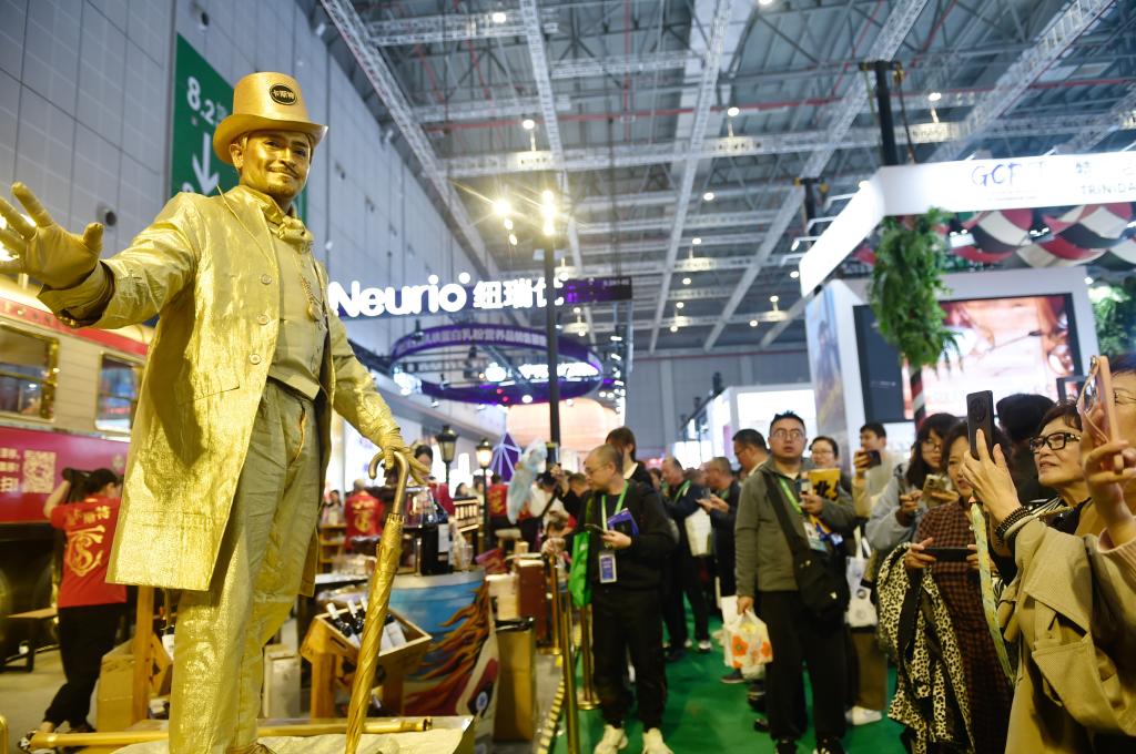 
江苏省中医院黄牛代挂号电话票贩子号贩子网上预约挂号,住院检查加快,“四叶草”中见证开放合作共赢新图景