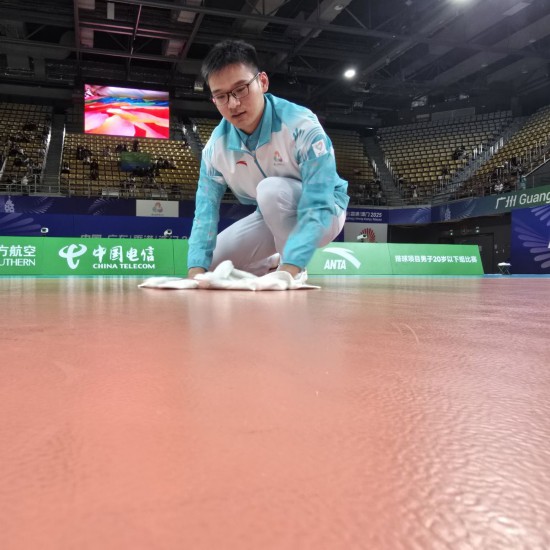 
长沙湘雅医院黄牛代挂号电话票贩子号贩子网上预约挂号,住院检查加快,全运会｜瞄准、冲刺、擦——记全运会排球场上的“快擦手”