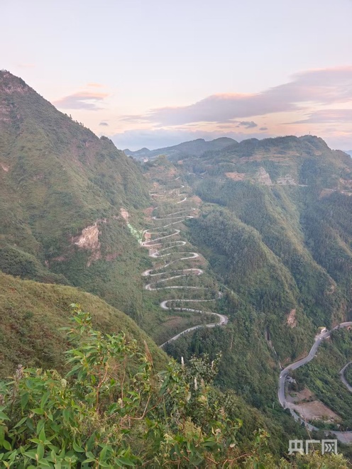 
南京各大医院黄牛代挂号电话票贩子号贩子网上预约挂号,住院检查加快,理响中国·烽火丹心｜晴隆二十四道拐：刻在山路上的“抗战生命线”