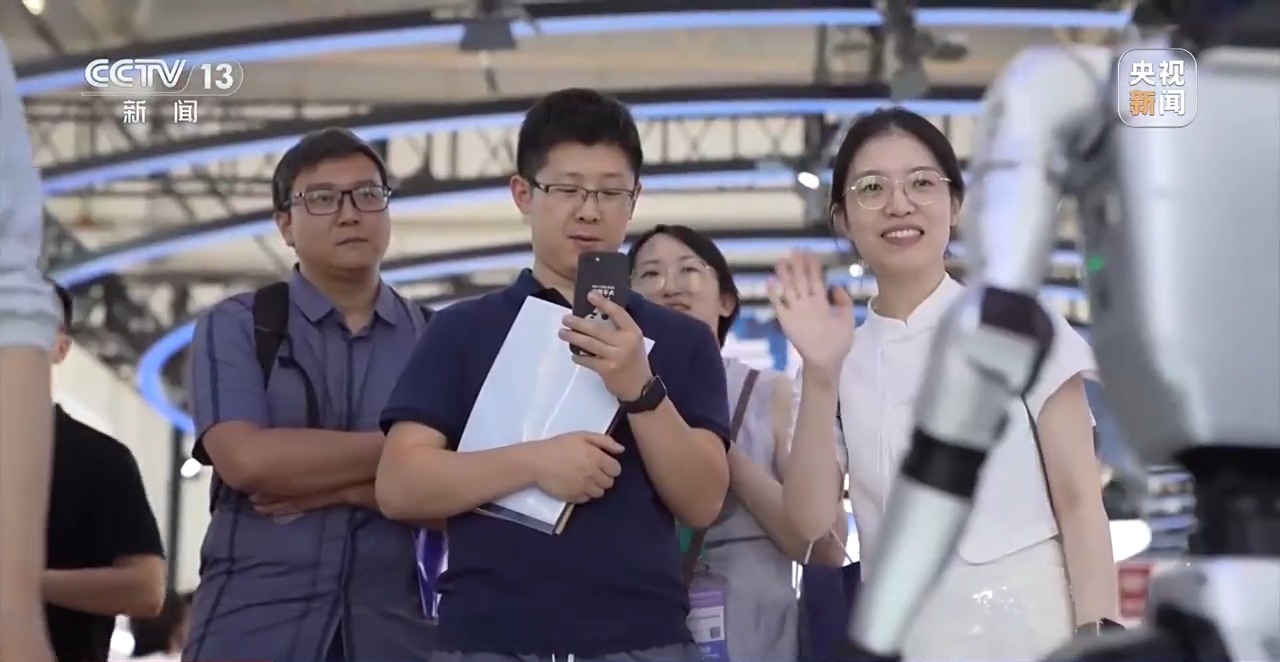 
南京市第一医院黄牛代挂号电话票贩子号贩子网上预约挂号,住院检查加快,新闻周刊丨2026年中国经济向“内”求变 让老百姓“有钱花、敢花钱”