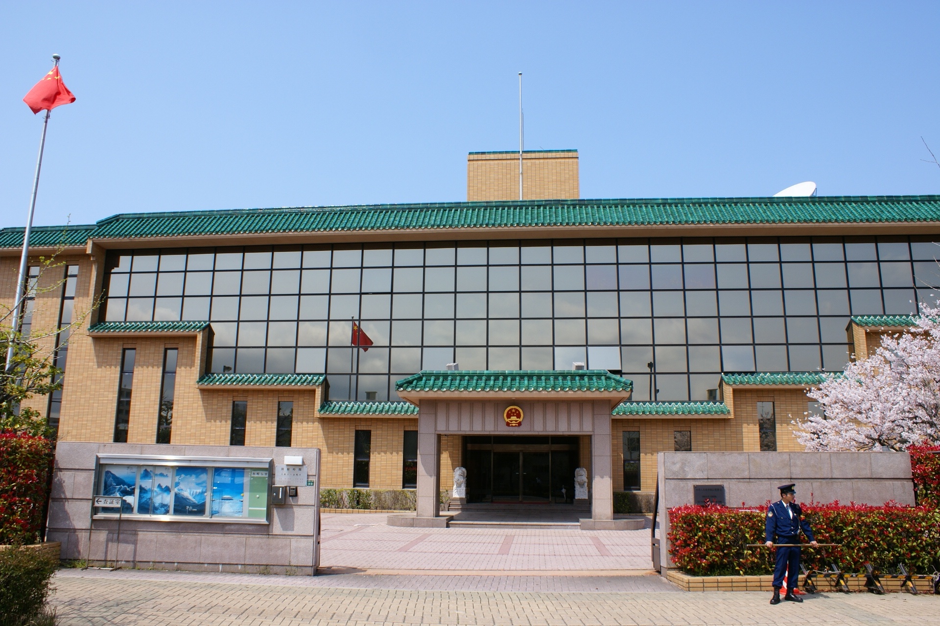 
中国人民解放军总医院黄牛代挂号电话票贩子号贩子网上预约挂号,住院检查加快,我驻福冈总领事馆提醒中国公民注意人身财产安全