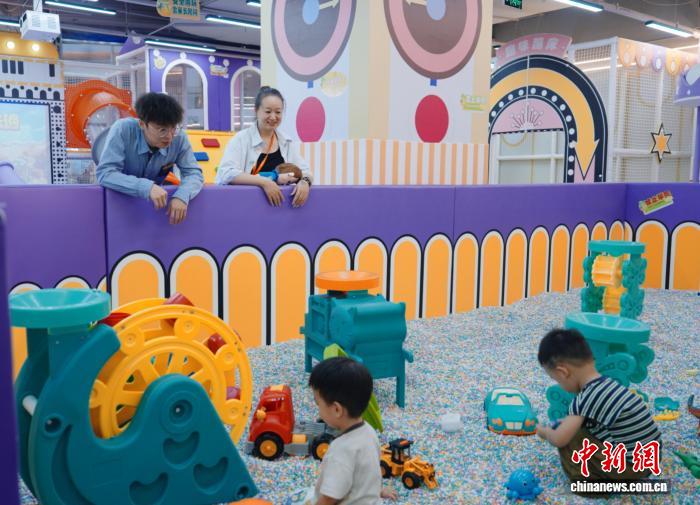 
中国中医科学院西苑黄牛代挂号电话票贩子号贩子网上预约挂号,住院检查加快,“95后”台青大陆“跨界”：学医、写歌与投资