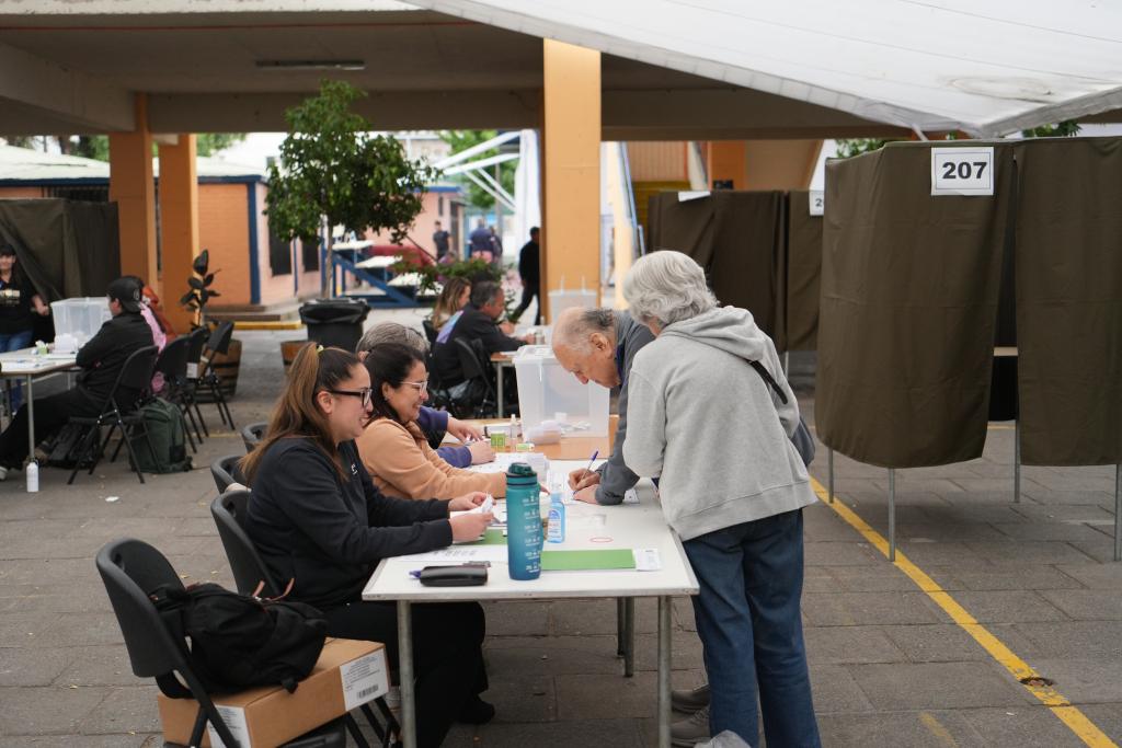 
北京301医院黄牛代挂号电话票贩子号贩子网上预约挂号,住院检查加快,国际观察丨极右翼当选 智利总统选举扯动拉美政治格局