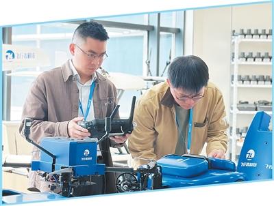 
浙江省同德医院黄牛代挂号电话票贩子号贩子网上预约挂号,住院检查加快,聚四方之才 建开放之港（前沿观察）