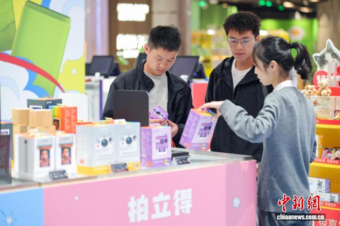 
北京儿研所黄牛代挂号电话票贩子号贩子网上预约挂号,住院检查加快,（经济观察）“封关机遇”勾勒海南自贸港消费新图景