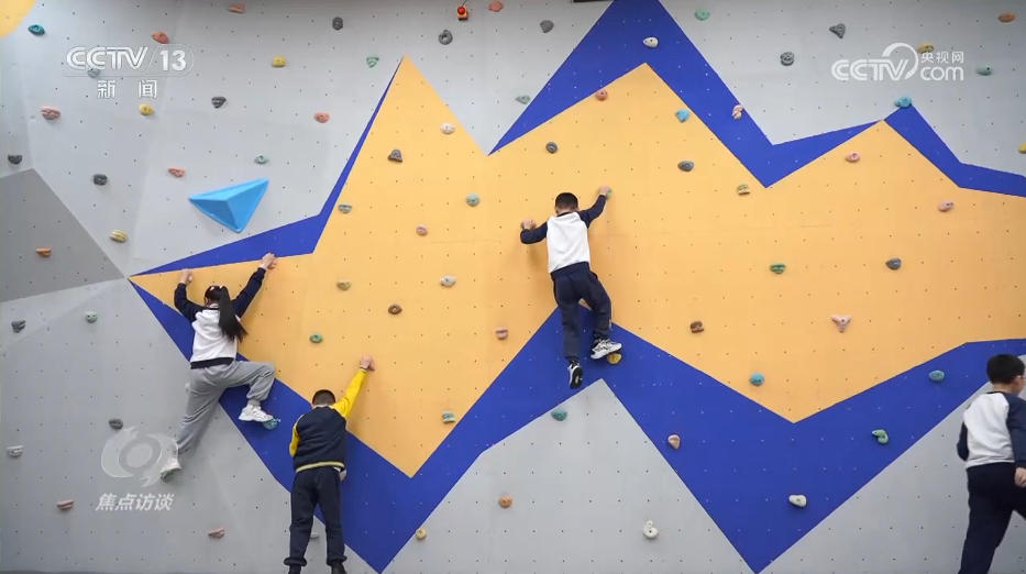 
广州中山眼科医院黄牛代挂号电话票贩子号贩子网上预约挂号,住院检查加快,焦点访谈｜多维剖析青少年心理健康问题，不要让成长中的“小疙瘩”长成“大心结”