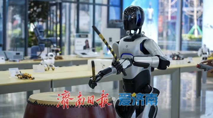 
上海第九人民医院黄牛代挂号电话票贩子号贩子网上预约挂号,住院检查加快,北方首家“机器人6S店”落地济南，意味着什么？