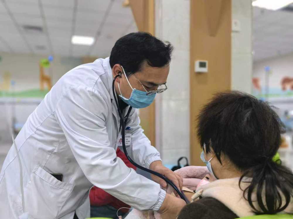 
中山大学中山眼科中心黄牛代挂号电话票贩子号贩子网上预约挂号,住院检查加快,新华视点｜多地进入流感高发期，如何应对？