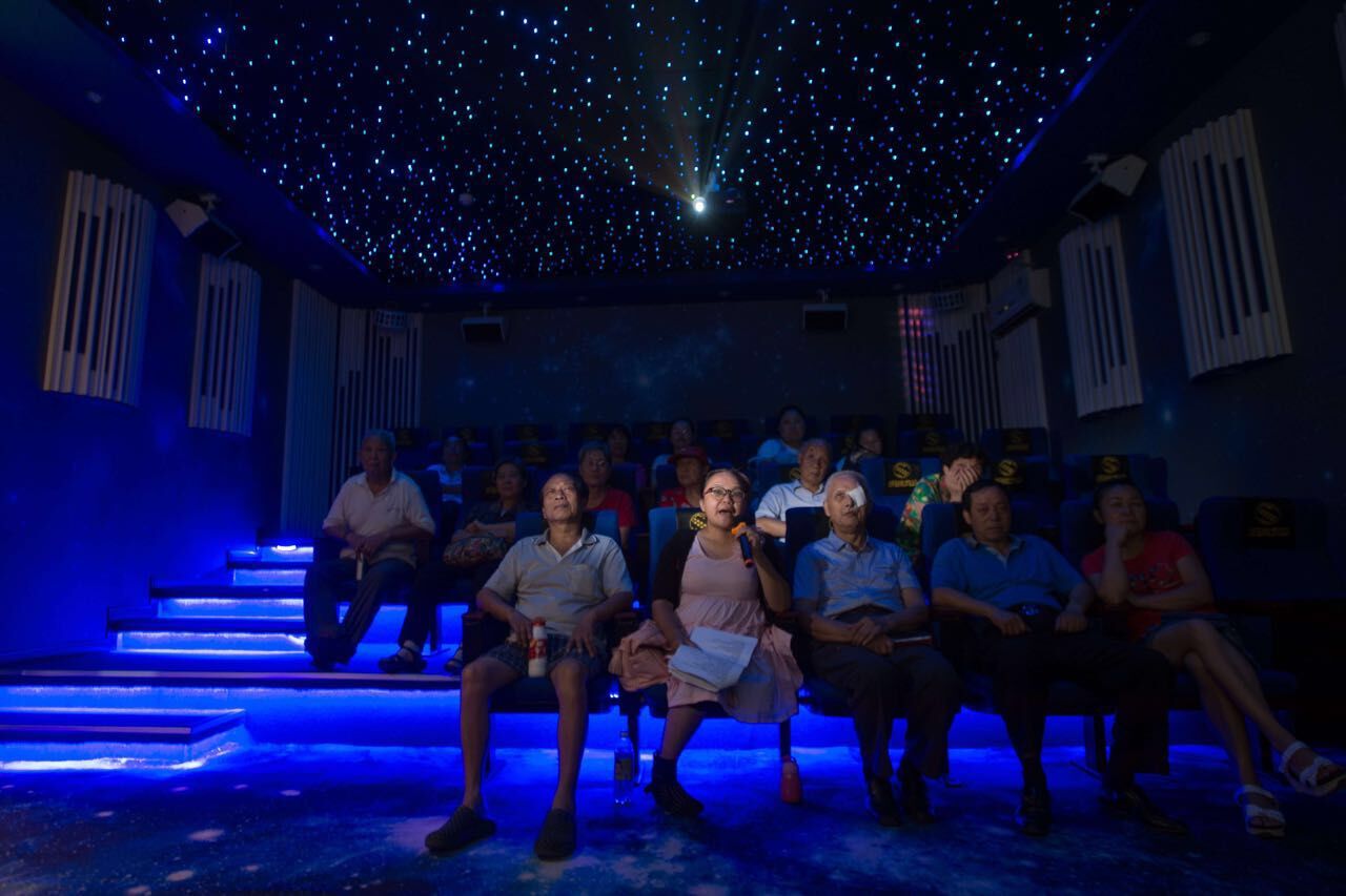 
北大医院黄牛代挂号电话票贩子号贩子网上预约挂号,住院检查加快,学习·故事丨“总书记对我说‘谢谢’”