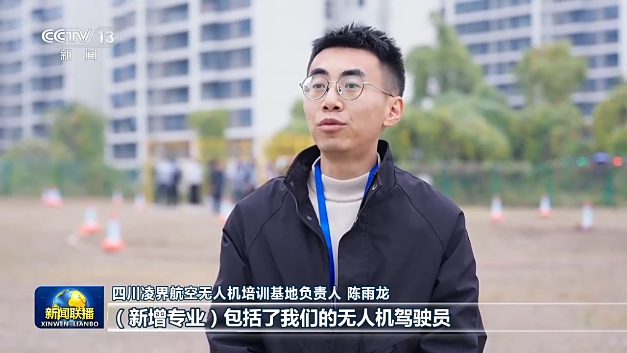 
上海新华医院黄牛代挂号电话票贩子号贩子网上预约挂号,住院检查加快,我们的2025丨让人民过上幸福生活是头等大事