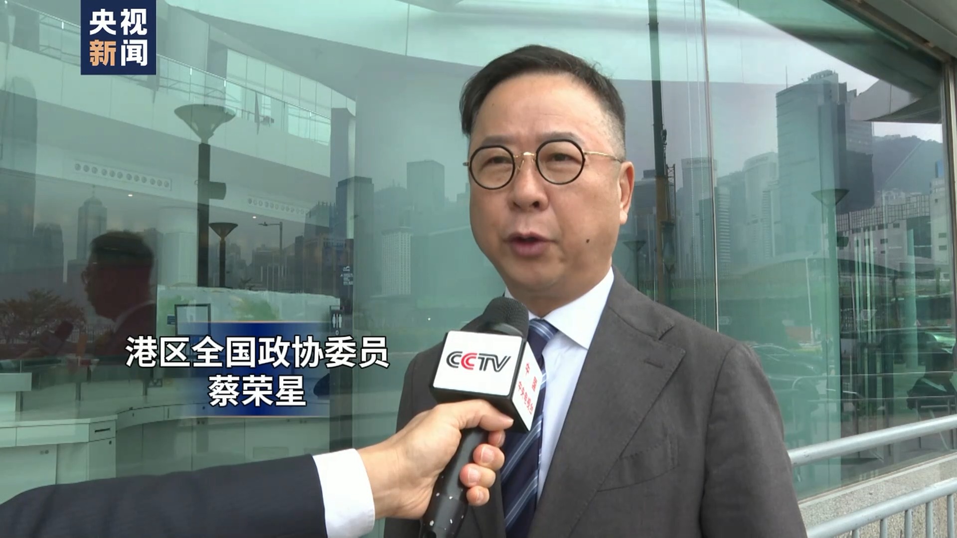 
南京中科研究所黄牛代挂号电话票贩子号贩子网上预约挂号,住院检查加快,减免费用 提供支援 香港特区政府助力灾民渡过难关