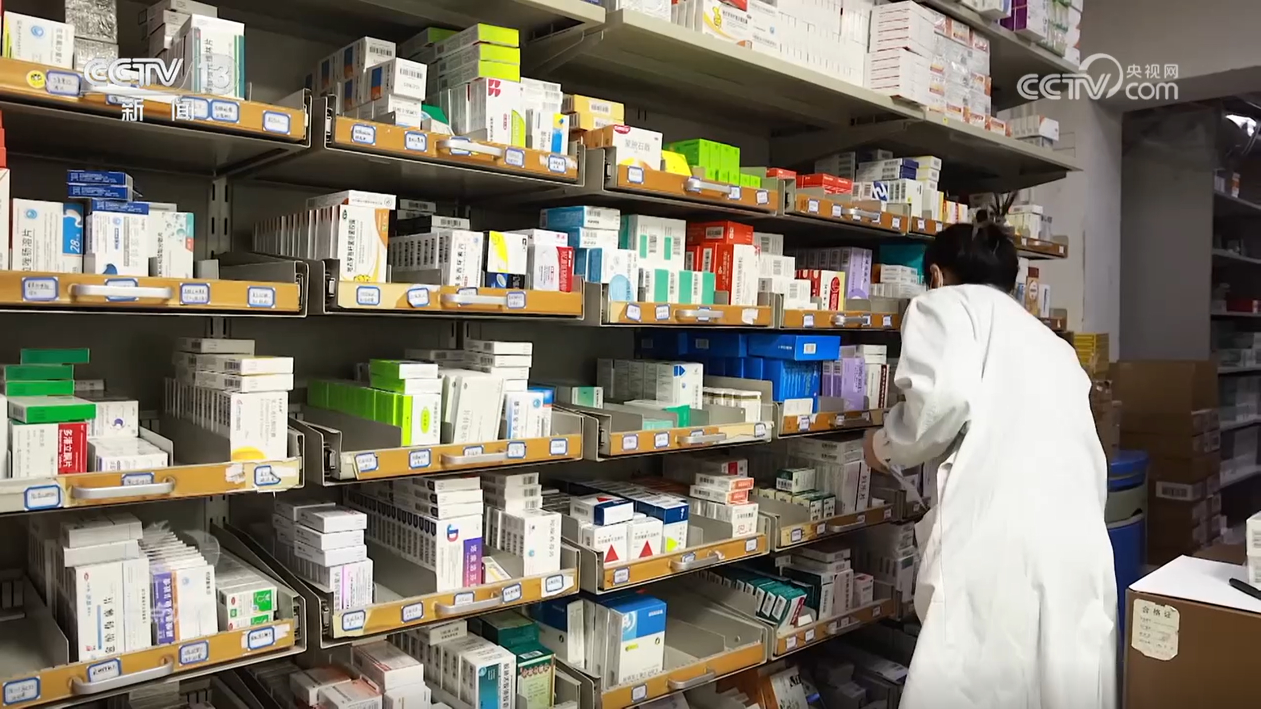 
南京眼科医院黄牛代挂号电话票贩子号贩子网上预约挂号,住院检查加快,焦点访谈｜莫慌张！流感高发期 请查收科学防护指南