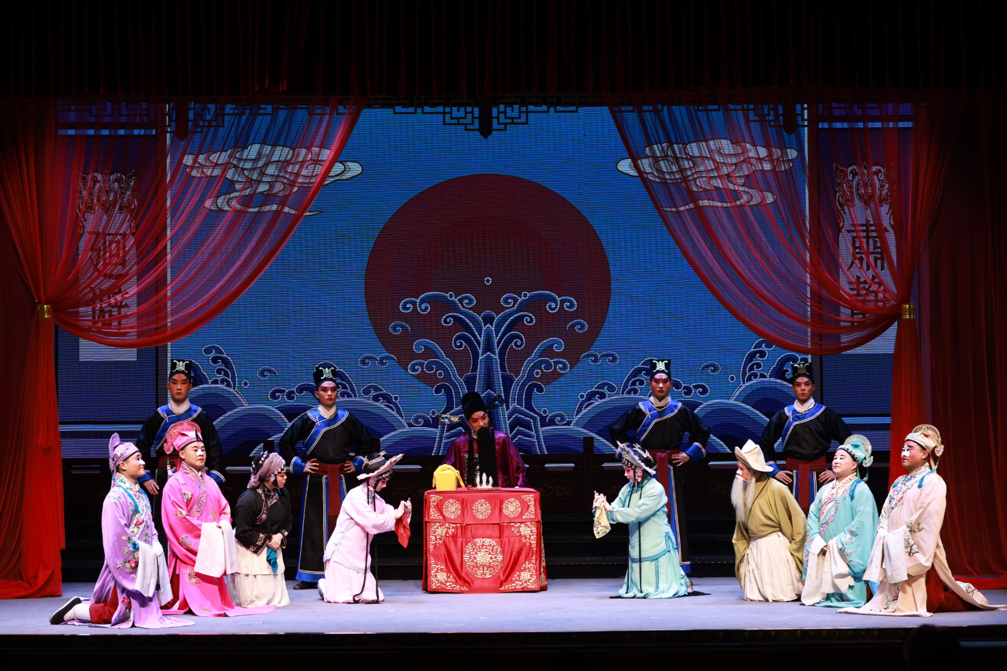 
中国人民解放军总医院黄牛代挂号电话票贩子号贩子网上预约挂号,住院检查加快,文韵中国丨为传承注入源头活水 让秦腔融入到城市的骨子里