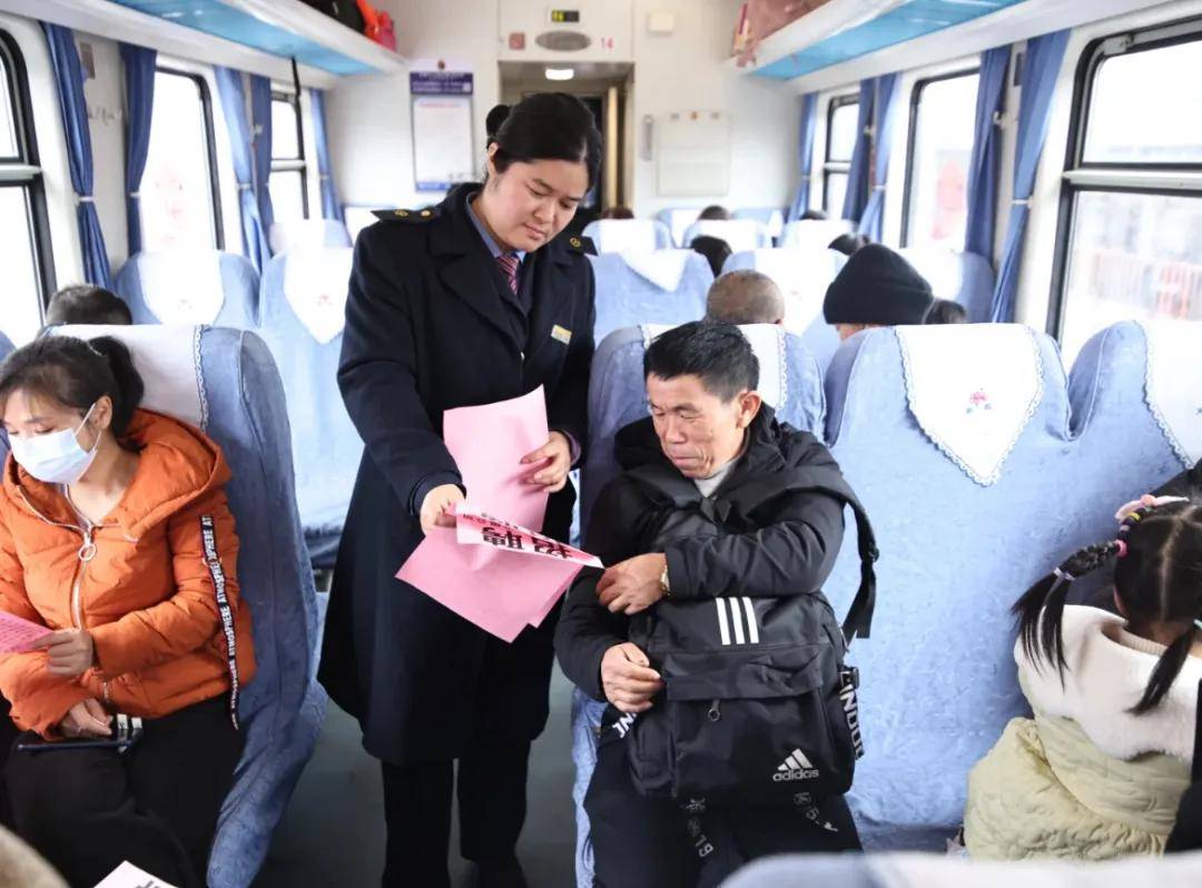 
浙江第二医院黄牛代挂号电话票贩子号贩子网上预约挂号,住院检查加快,“我的铁路风景”活动：温暖返程路，每一帧都是故事！