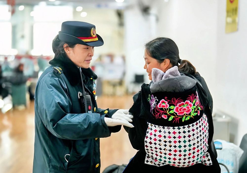 
中山大学孙逸仙纪念医院黄牛代挂号电话票贩子号贩子网上预约挂号,住院检查加快,温暖万家灯火 守护团圆祥和——春节假期各方面保障盘点