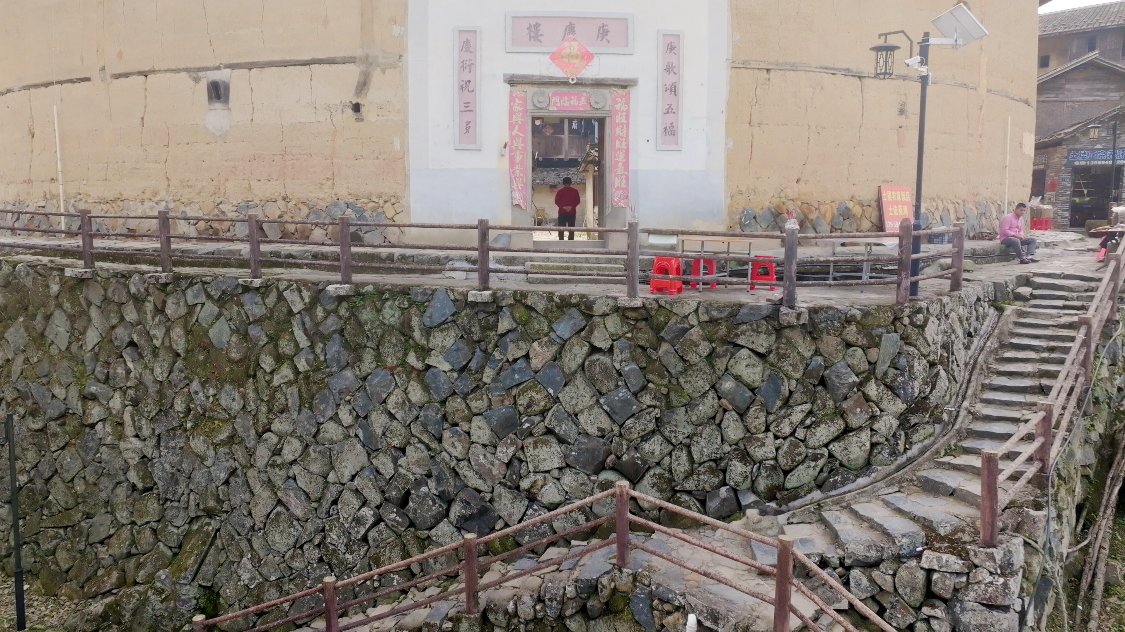 
江苏省人民医院黄牛代挂号电话票贩子号贩子网上预约挂号,住院检查加快,文化中国行·营造之法丨元宵节！去土楼享最盛大的团圆