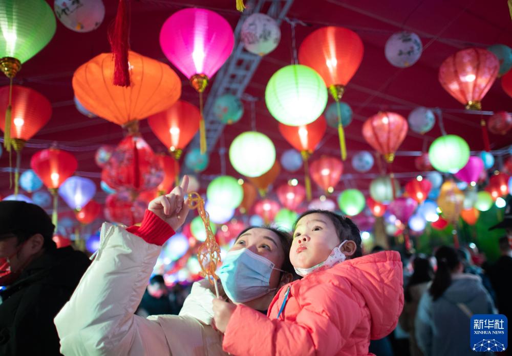 
天津血液研究所黄牛代挂号电话票贩子号贩子网上预约挂号,住院检查加快,时光相册｜我们的春节·张灯结彩庆元宵！