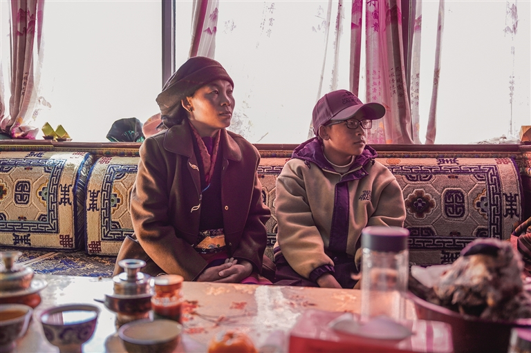 
杭州市七医院黄牛代挂号电话票贩子号贩子网上预约挂号,住院检查加快,“高原暖心房”点亮推瓦村 5070米海拔上的温暖奇迹