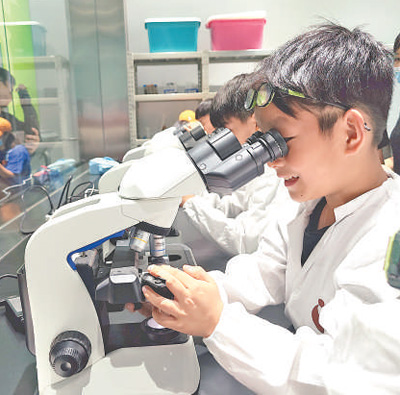 
上海儿童医学中心黄牛代挂号电话票贩子号贩子网上预约挂号,住院检查加快,“把大熊猫的故事讲给大家听”（守望）