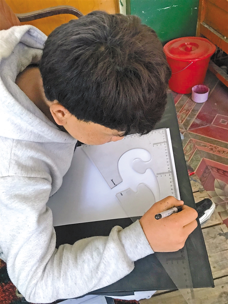 
长沙各大医院黄牛代挂号电话票贩子号贩子网上预约挂号,住院检查加快,传统唐卡制作技艺代表性传承人洛追：于岁月中坚守 在传承中绽放