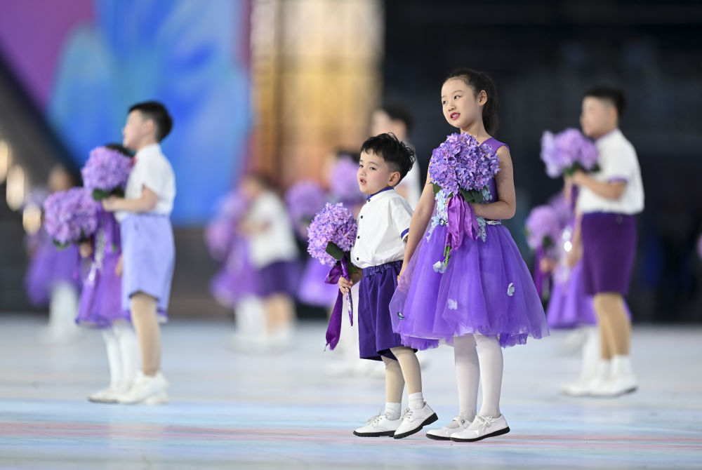 
广州各大医院黄牛代挂号电话票贩子号贩子网上预约挂号,住院检查加快,高清大图 | 直击亚冬会闭幕式现场
