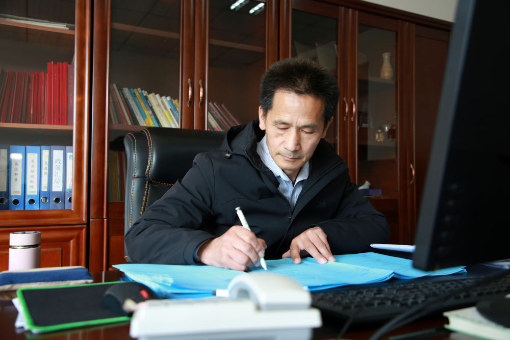 
北医六院黄牛代挂号电话票贩子号贩子网上预约挂号,住院检查加快,代表委员履职故事｜全国人大代表周培：推动农民工向高素质产业工人转型