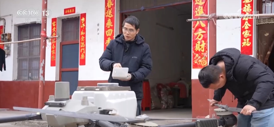 
江苏省中医院黄煌的号黄牛代挂号电话票贩子号贩子网上预约挂号,住院检查加快,育种插秧、翻耕稻田，生产忙！各地春耕沃野生机勃勃