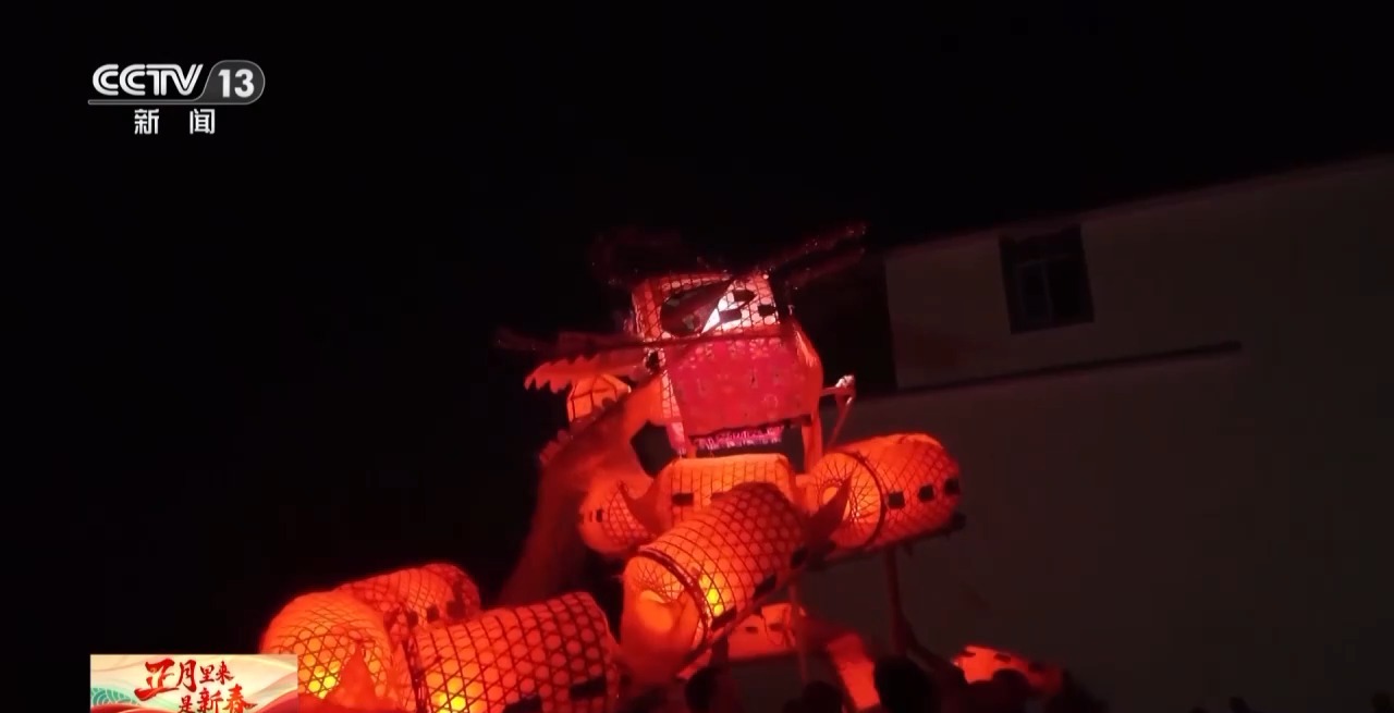 
上海各大医院黄牛代挂号电话票贩子号贩子网上预约挂号,住院检查加快,文化中国行丨火龙、板凳龙、百叶龙……来看不拘一格的龙舞之美