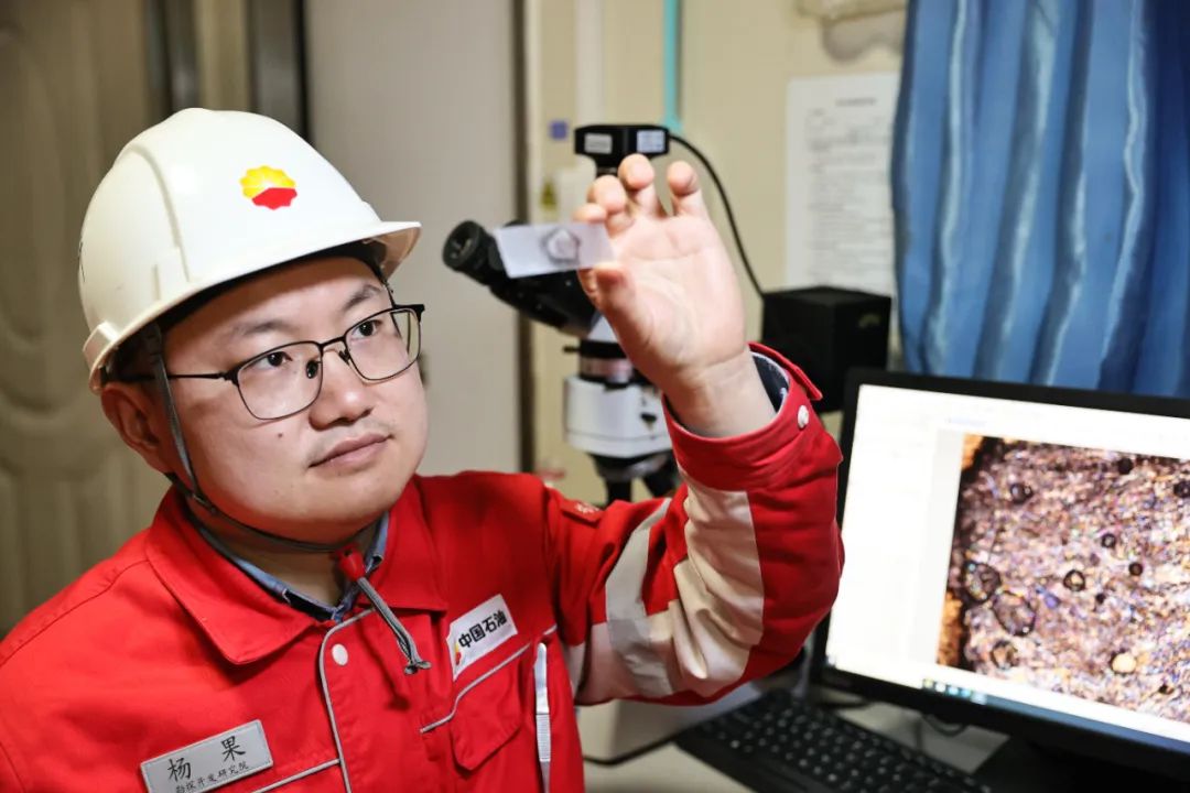 
北京八大处整形医院黄牛代挂号电话票贩子号贩子网上预约挂号,住院检查加快,新疆在地下10910米发现了什么？