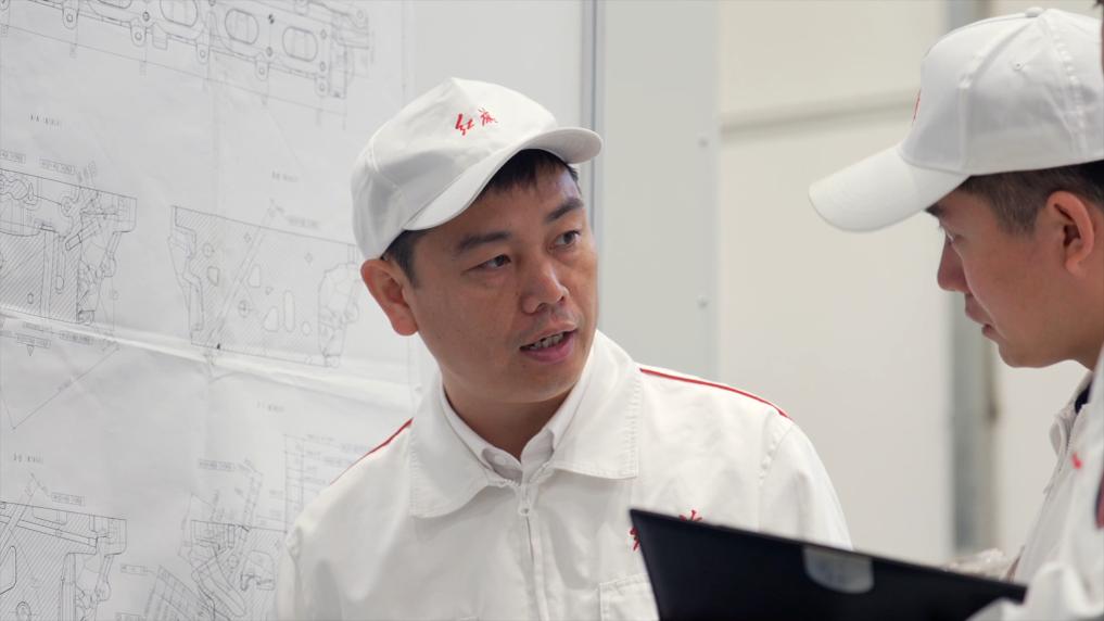 
南京明基医院黄牛代挂号电话票贩子号贩子网上预约挂号,住院检查加快,履职为民这一年丨全国人大代表杨永修：践行“工匠精神” 用铣刀雕刻“中国精度”