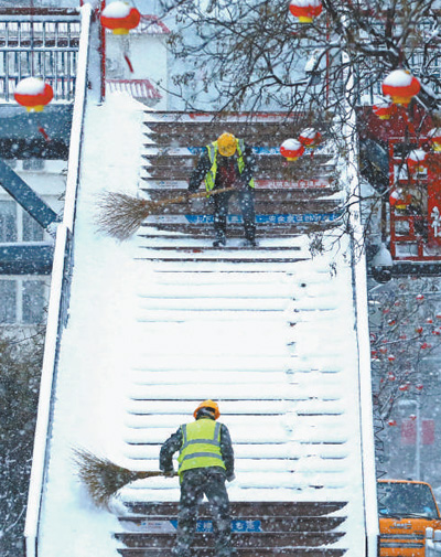 
北京301医院黄牛代挂号电话票贩子号贩子网上预约挂号,住院检查加快,以尽责坚守 护新春美好（新春走基层·特别报道）