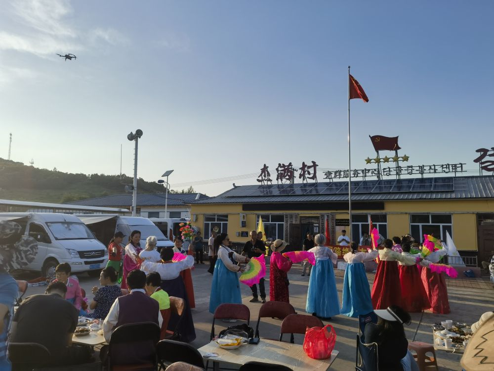 
浙江医院黄牛代挂号电话票贩子号贩子网上预约挂号,住院检查加快,新春走基层|一张A4纸引来的发展机遇