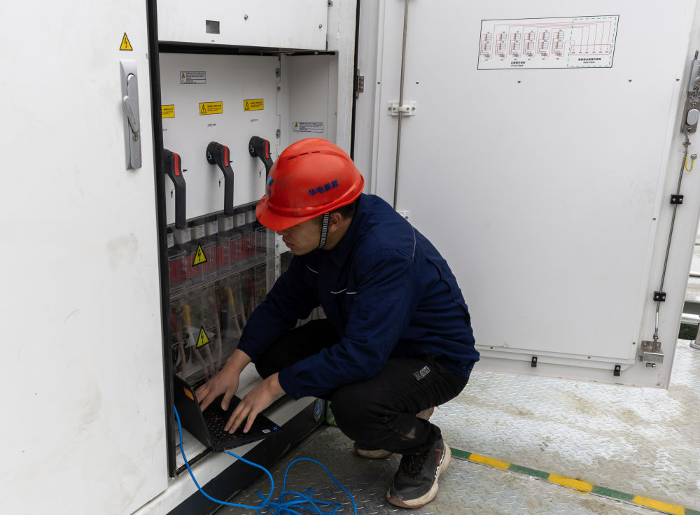 
上海眼耳鼻喉科医院黄牛代挂号电话票贩子号贩子网上预约挂号,住院检查加快,新春走基层｜点亮万家的“高原牧光者”——新春探访西藏才朋光伏电站