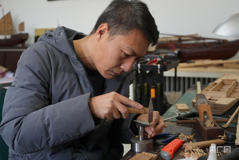 
广州儿童医院黄牛代挂号电话票贩子号贩子网上预约挂号,住院检查加快,幸福河湖海丨用“指尖上的绝活”书写文化传承华美篇章