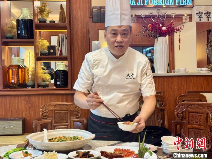 
湖南中医附一医院黄牛代挂号电话票贩子号贩子网上预约挂号,住院检查加快,（新春走基层）港厨的不辣江湖：因浙江义乌市场而来 为全球饕客留步