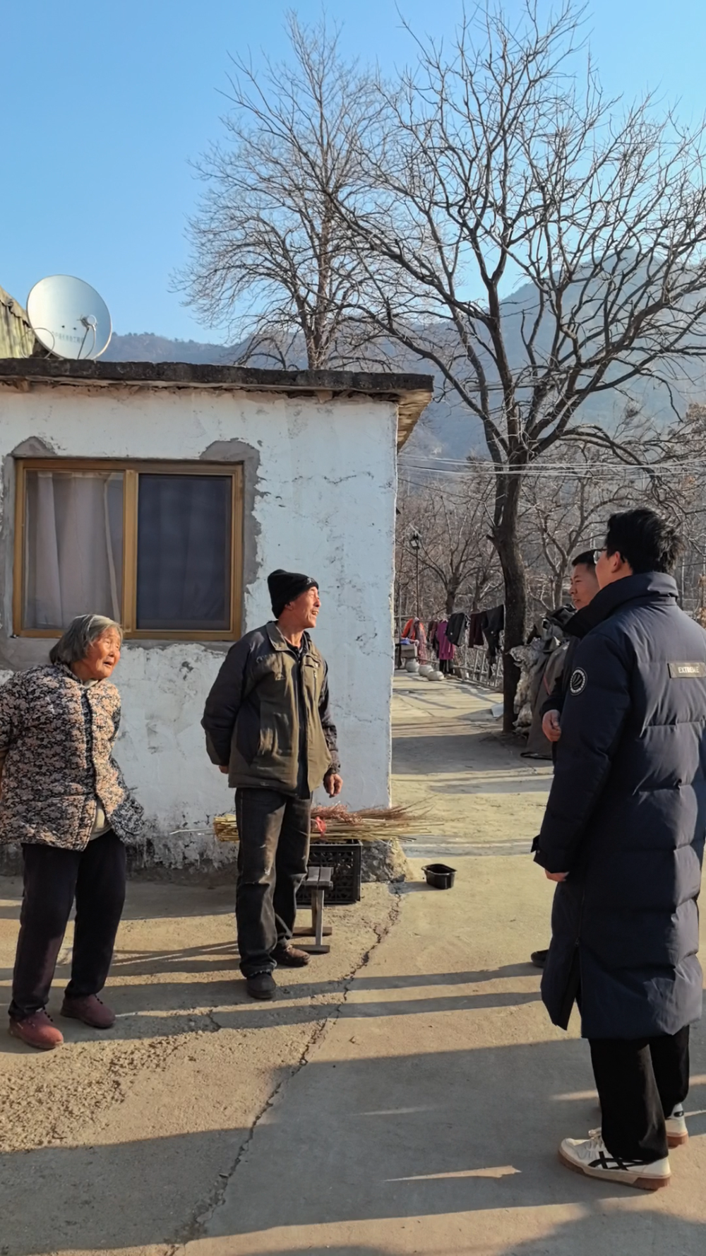 
浙江省同德医院黄牛代挂号电话票贩子号贩子网上预约挂号,住院检查加快,新春走基层｜那些像大山一样的“小事”