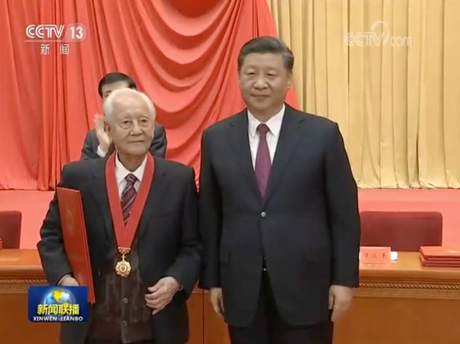 
首都医科大学附属北京中医院黄牛代挂号电话票贩子号贩子网上预约挂号,住院检查加快,难忘！总书记与他的三次握手 令人动容