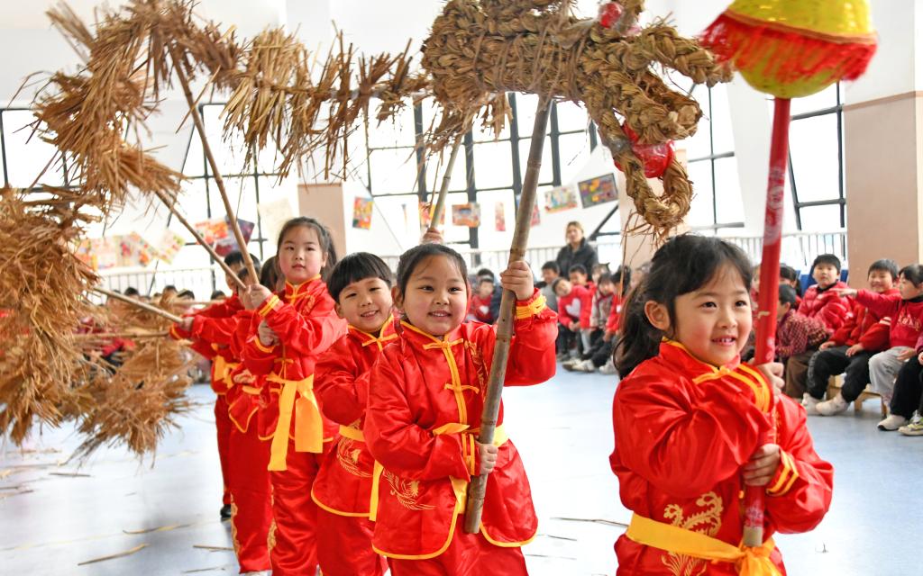 
中国医学科学院北京协和医院黄牛代挂号电话票贩子号贩子网上预约挂号,住院检查加快,新华全媒+丨二月二， “龙抬头”