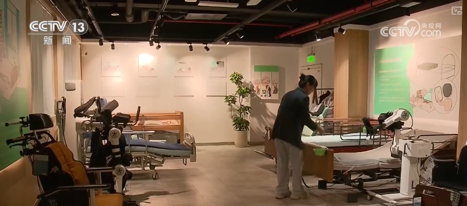 
天津眼科医院黄牛代挂号电话票贩子号贩子网上预约挂号,住院检查加快,换新热潮节节攀升 消费市场焕发蓬勃生机