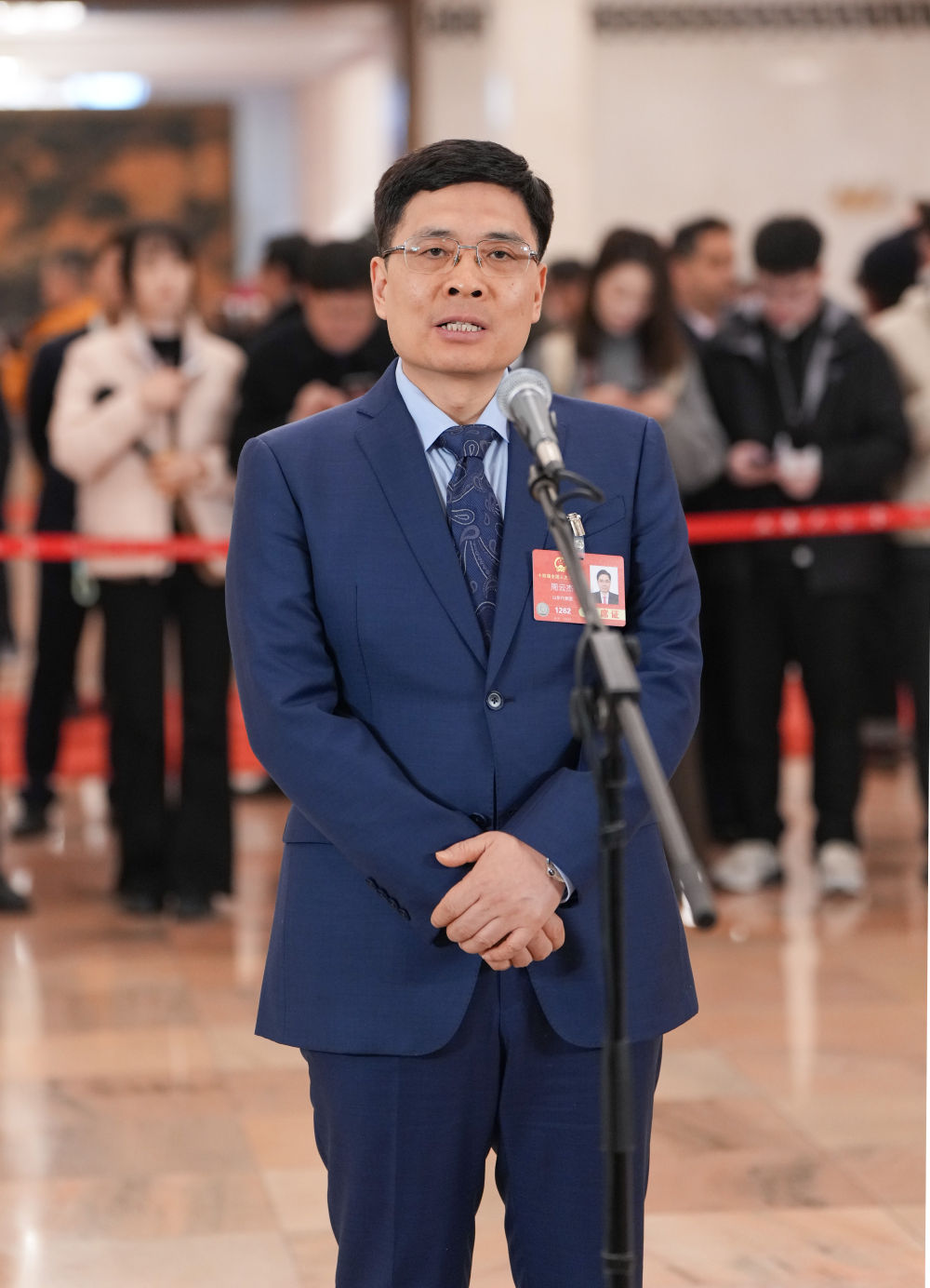 
天津肿瘤医院黄牛代挂号电话票贩子号贩子网上预约挂号,住院检查加快,新华视点｜全国两会“三大通道”聚焦这些“大事小情”