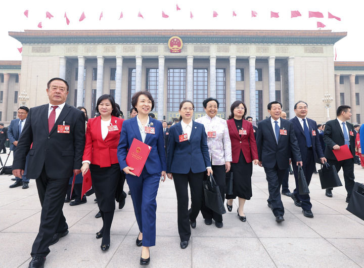 
杭州各大医院黄牛代挂号电话票贩子号贩子网上预约挂号,住院检查加快,逐梦春天里 同心向未来——十四届全国人大三次会议闭幕侧记