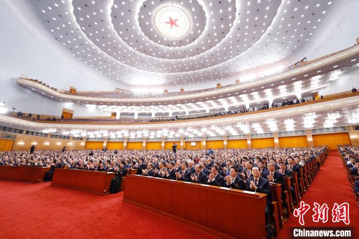 
南京鼓楼医院黄牛代挂号电话票贩子号贩子网上预约挂号,住院检查加快,民营企业家的两会关注：向新、逐绿、出海